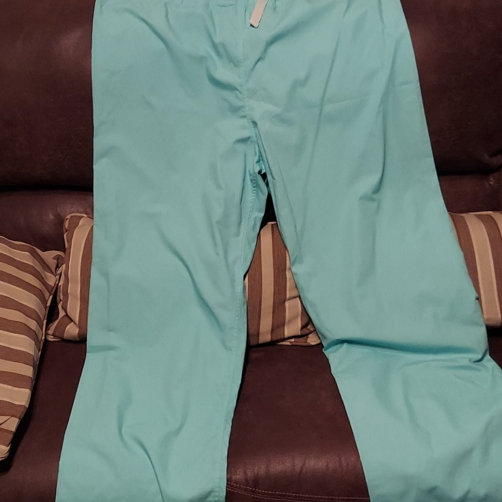 Scrub pants